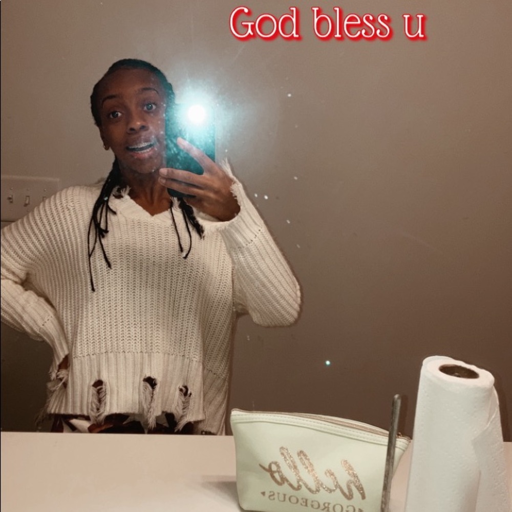 Meet your Posher, Alyssa